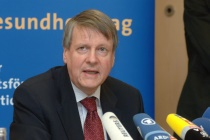 Prof. Dr. J&ouml;rg Hacker