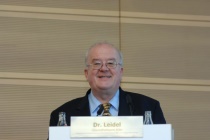 Dr. Jan Leidel