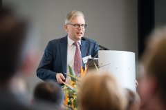 Prof. Dr. Michael Roden Direktor des Deutsches Diabetes-Zentrums und Direktor der Klinik fr Ednokrinologie und Diabetologie am Universittsklinikum Dsseldorf, DZD